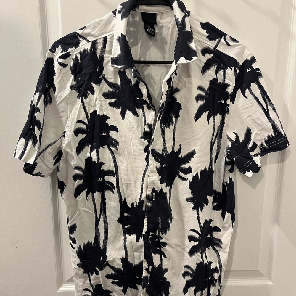 H&M Black and White Palm Print Shirt